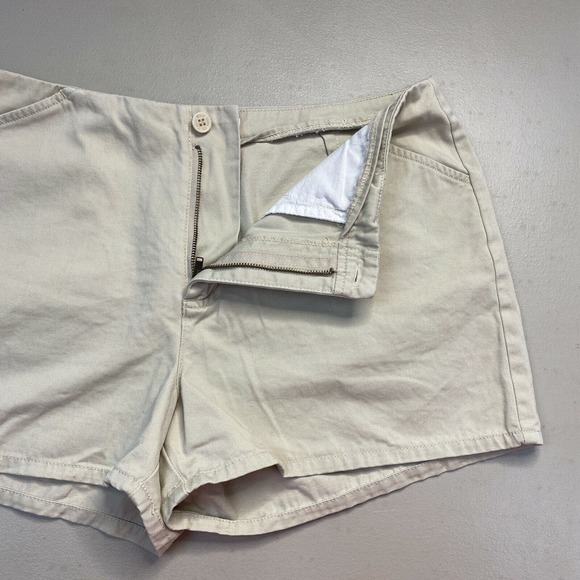 Vintage 90s Calvin Klein Khaki Shorts 9 Fits M 30x2.5 Pockets High Rise Womens - Picture 3 of 8